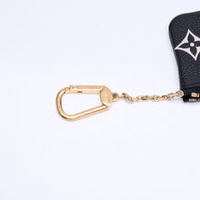 Load the image into the gallery viewer. 極美品 LOUIS VUITTON ルイヴィトン コインケース モノグラム・アンプラント ノワール ポシェットクレ M80885 ブラック ベージュ 中古 4a006053