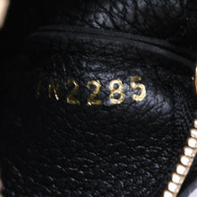 Load the image into the gallery viewer. 極美品 LOUIS VUITTON ルイヴィトン コインケース モノグラム・アンプラント ノワール ポシェットクレ M80885 ブラック ベージュ 中古 4a006053