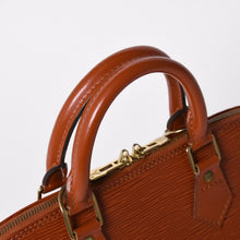 画像をギャラリービューアに読み込む, 極美品 LOUIS VUITTON ルイヴィトン アルマ ハンドバッグ M52419 エピレザー ケニアブラウン MI0976 ゴールド金具 中古 4a006087