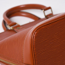 画像をギャラリービューアに読み込む, 極美品 LOUIS VUITTON ルイヴィトン アルマ ハンドバッグ M52419 エピレザー ケニアブラウン MI0976 ゴールド金具 中古 4a006087