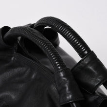 画像をギャラリービューアに読み込む, LOEWE ロエベ ハンドバッグ トートバッグ ナッパアイレ ブラック アナグラムエンボス加工 レザー 美品 中古 4a005893