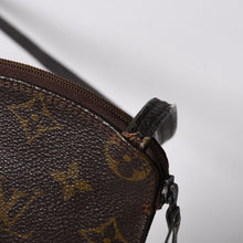 画像をギャラリービューアに読み込む, LOUIS VUITTON ルイヴィトン ショルダーバッグ ショルダーポーチ モノグラム ポシェット セクレ M45484 美品 中古 4a003151