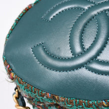 画像をギャラリービューアに読み込む, 新品同様 CHANEL シャネル スモールバックパック AS3947 ランダム番台 ココマーク ツイード ラムスキン グリーン ゴールド金具 中古 4a006136