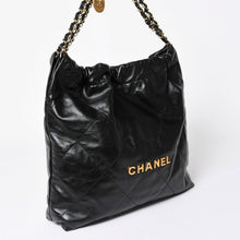 画像をギャラリービューアに読み込む, 新品同様 CHANEL シャネル CHANEL 22 ミディアム チェーンワンショルダーバッグ AS3261 ココマーク シャイニーカーフスキン 中古 4a006150