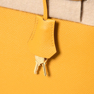 新品未使用 HERMES エルメス ケリー28 外縫い ジョーヌアンブル C刻印 ヴォーエプソン ゴールド金具 ハンドバッグ 中古 4a006151