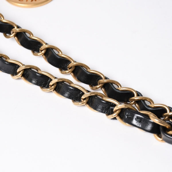 新品同様 CHANEL シャネル CHANEL 22 ミディアム チェーンワンショルダーバッグ AS3261 ココマーク シャイニーカーフスキン 中古 4a006150