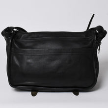 画像をギャラリービューアに読み込む, 極美品 CHROME HEARTS クロムハーツ Gunslinger Messenger Bag スモールCHクロス ガンスリンガー メッセンジャーバッグ ショルダーバッグ ブラック 中古 4a006155