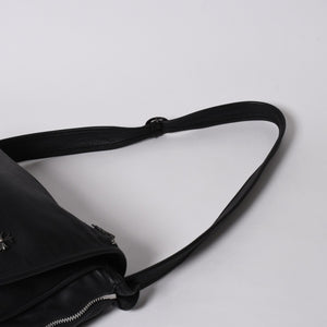 極美品 CHROME HEARTS クロムハーツ Gunslinger Messenger Bag スモールCHクロス ガンスリンガー メッセンジャーバッグ ショルダーバッグ ブラック 中古 4a006155