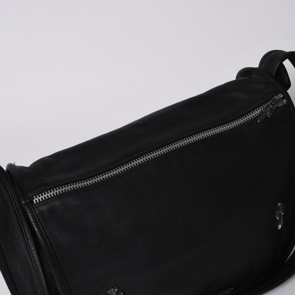 極美品 CHROME HEARTS クロムハーツ Gunslinger Messenger Bag スモールCHクロス ガンスリンガー メッセンジャーバッグ ショルダーバッグ ブラック 中古 4a006155