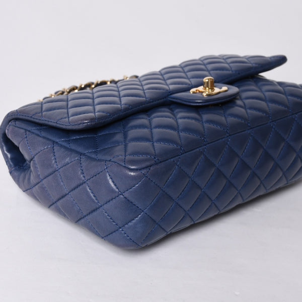 CHANEL シャネル チェーンショルダーバッグ マトラッセ25 バレンタイン限定 ココマーク ラムスキン ブルー 13番台 美品 中古 4a000617