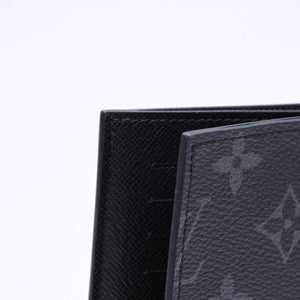 極美品 LOUIS VUITTON ルイヴィトン パスポートケース ブラック グレー M64501 クーヴェルテュールパスポール 中古 4a006172