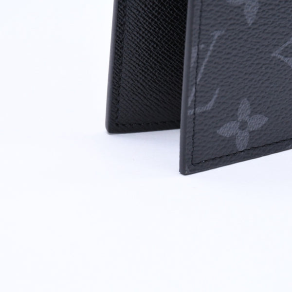 極美品 LOUIS VUITTON ルイヴィトン パスポートケース ブラック グレー M64501 クーヴェルテュールパスポール 中古 4a006172