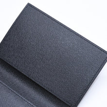 画像をギャラリービューアに読み込む, 極美品 LOUIS VUITTON ルイヴィトン パスポートケース ブラック グレー M64501 クーヴェルテュールパスポール 中古 4a006172