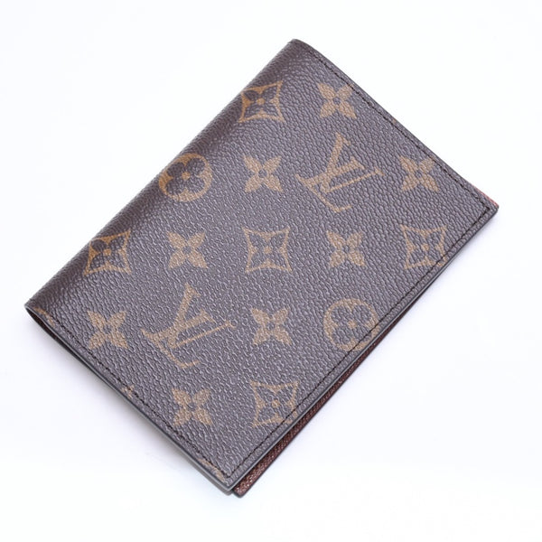 新品同様 LOUIS VUITTON ルイヴィトン パスポートケース クーヴェルテュールパスポールNM M64502 モノグラムキャンバス ブラウン パスケース 中古 4a006192