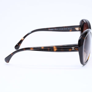 新品同様 CHANEL シャネル サングラス アイウェア 5312-A c.714/S5 サイズ57□18 135 ココマーク べっ甲カラー ブラウン 中古 4a006184