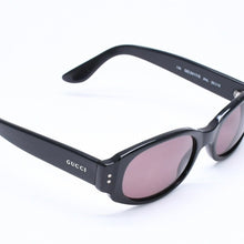 将图片加载到图库查看器中。 GUCCI グッチ オバール型サングラス アイウェア GG2417/S サイズ52◻︎19 ブラック トムフォード期 シルバー金具 美品 中古 4a006175