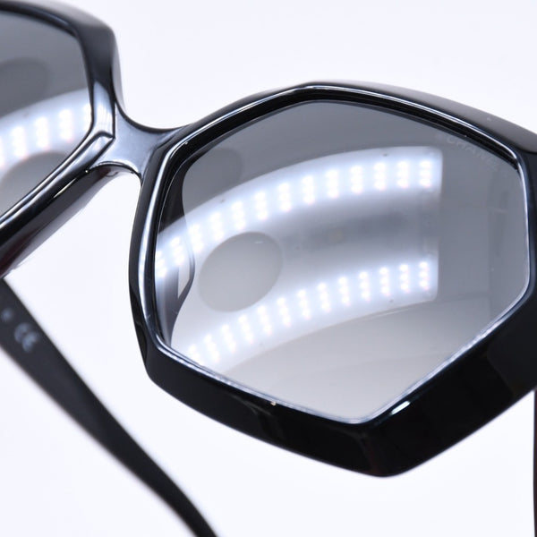極美品 CHANEL シャネル サングラス アイウェア 5367-A c.501/71 サイズ57□15 140 ココマーク ブラック ヘキサゴンフレーム 中古 4a006197