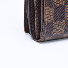 画像をギャラリービューアに読み込む, LOUIS VUITTON ルイヴィトン ポルトモネ ピエ トレゾール N61730 二つ折り財布 CA0058 ダミエエベヌキャンバス イニシャル入り 美品 中古 4a006178