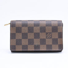 画像をギャラリービューアに読み込む, LOUIS VUITTON ルイヴィトン ポルトモネ ピエ トレゾール N61730 二つ折り財布 CA0058 ダミエエベヌキャンバス イニシャル入り 美品 中古 4a006178