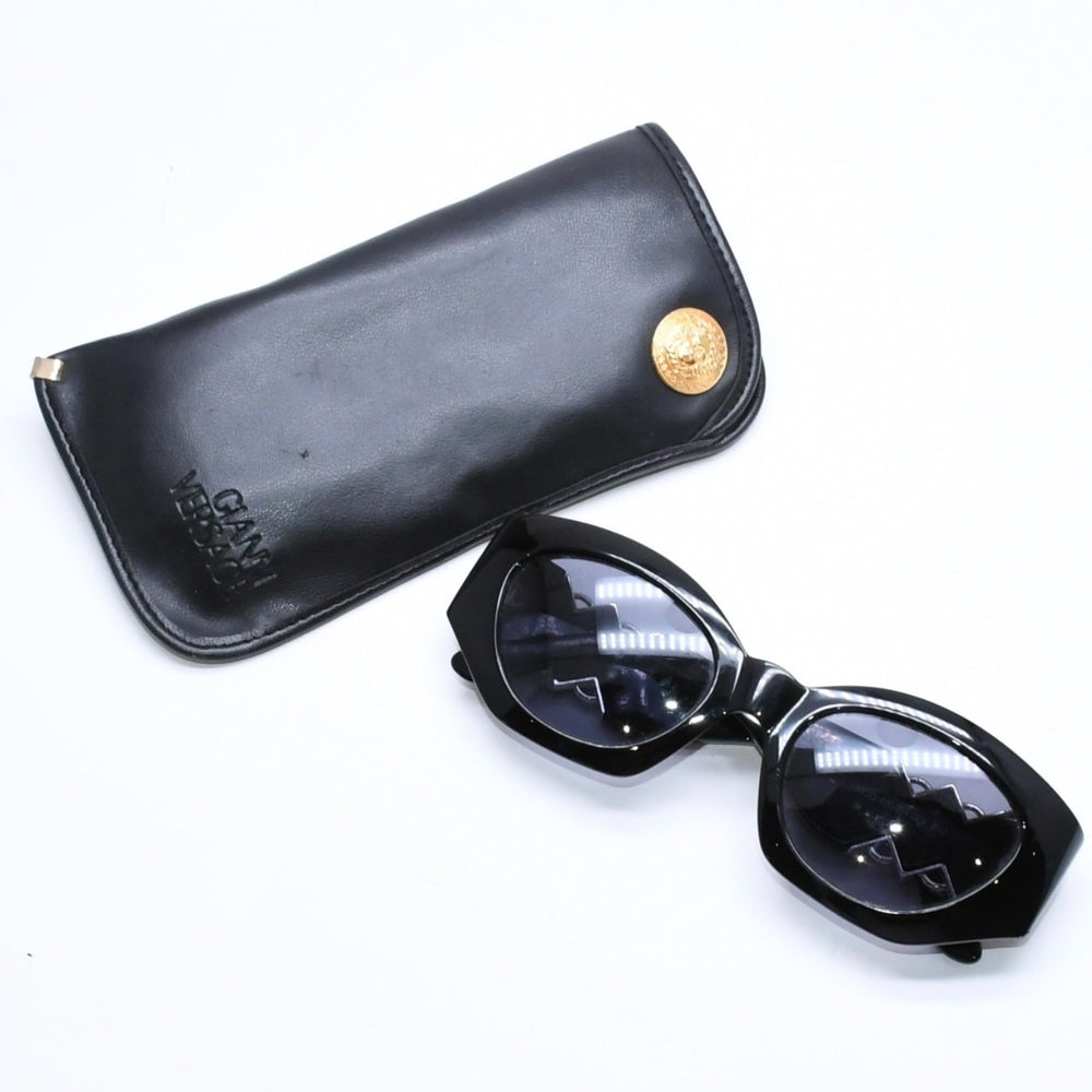 VERSACE ヴェルサーチ サングラス アイウェア MOD.420/Z COL 852 メデューサ ブラック シルバー 美品 中古 4a006205