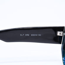 Load the image into the gallery viewer. 極美品 CELINE セリーヌ サングラス アイウェア ホース キャリッジ CLF 982 サイズ60◻︎14 140 グリーン 中古 4a006193