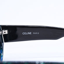 Load the image into the gallery viewer. 極美品 CELINE セリーヌ サングラス アイウェア ホース キャリッジ CLF 982 サイズ60◻︎14 140 グリーン 中古 4a006193