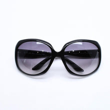 Load the image into the gallery viewer. 極美品 Christian Dior クリスチャンディオール DIOR GLOSSY1 サングラス アイウェア 584LF サイズ62□20 125 ブラック 中古 4a006176