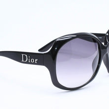 Load the image into the gallery viewer. 極美品 Christian Dior クリスチャンディオール DIOR GLOSSY1 サングラス アイウェア 584LF サイズ62□20 125 ブラック 中古 4a006176