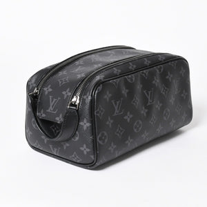 極美品 LOUIS VUITTON ルイヴィトン ドップ キット ハンドバッグ M46354 モノグラム エクリプス ブラック 中古 4a006103