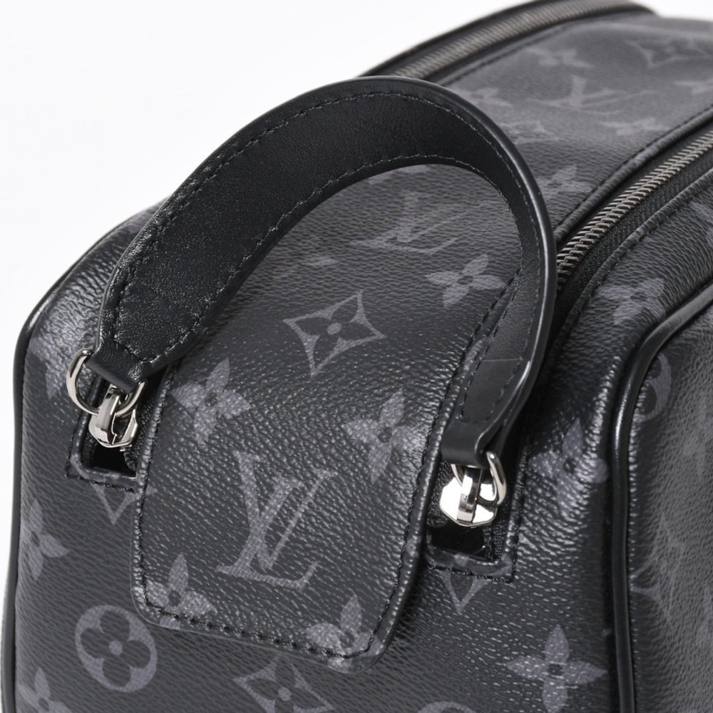 極美品 LOUIS VUITTON ルイヴィトン ドップ キット ハンドバッグ M46354 モノグラム エクリプス ブラック 中古 4a006103