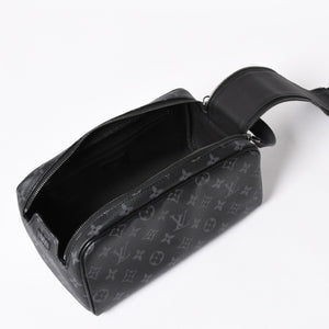 極美品 LOUIS VUITTON ルイヴィトン ドップ キット ハンドバッグ M46354 モノグラム エクリプス ブラック 中古 4a006103