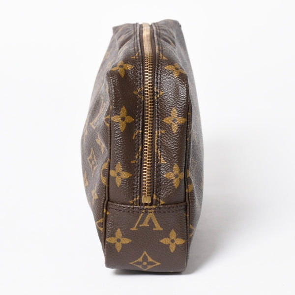 LOUIS VUITTON ルイヴィトン トゥルーストワレット23 コスメポーチ クラッチバッグ ポーチ モノグラム ブラウン 美品 中古 4a006084