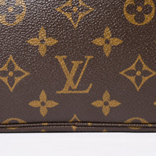 Load the image into the gallery viewer. LOUIS VUITTON ルイヴィトン トゥルーストワレット23 コスメポーチ クラッチバッグ ポーチ モノグラム ブラウン 美品 中古 4a006084
