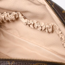 Load the image into the gallery viewer. LOUIS VUITTON ルイヴィトン トゥルーストワレット23 コスメポーチ クラッチバッグ ポーチ モノグラム ブラウン 美品 中古 4a006084