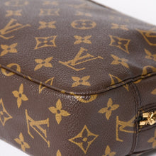 Load the image into the gallery viewer. 極美品 LOUIS VUITTON ルイヴィトン トゥルーストワレット 23 セカンドバッグ クラッチバッグ M47524 ブラウン ゴールド金具 中古 4a006071