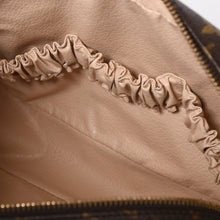 Load the image into the gallery viewer. 極美品 LOUIS VUITTON ルイヴィトン トゥルーストワレット 23 セカンドバッグ クラッチバッグ M47524 ブラウン ゴールド金具 中古 4a006071