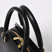 将图片加载到图库查看器中。 極美品 LOUIS VUITTON ルイヴィトン エピ ポンヌフ ハンドバッグ M52052 エピレザー ブラック ゴールド金具 中古 4a006241