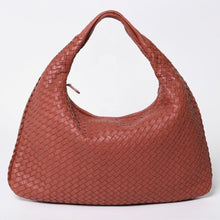 Load the image into the gallery viewer. 極美品 BOTTEGA VENETA ボッテガヴェネタ イントレチャート ホーボー ハンドバッグ ショルダーバッグ ピンク レザー 中古 4a006224