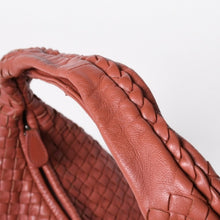 Load the image into the gallery viewer. 極美品 BOTTEGA VENETA ボッテガヴェネタ イントレチャート ホーボー ハンドバッグ ショルダーバッグ ピンク レザー 中古 4a006224