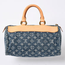 Load the image into the gallery viewer. 新品同様 LOUIS VUITTON ルイヴィトン ネオスピーディ ハンドバッグ M95019 モノグラム デニム インディゴブルー ゴールド金具 中古 4a006512