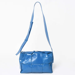 極美品 BOTTEGA VENETA ボッテガヴェネタ アルコ カメラバッグ ショルダーバッグ 731165VCQ714424 カーフスキン レザー ブルー 中古 4a006219