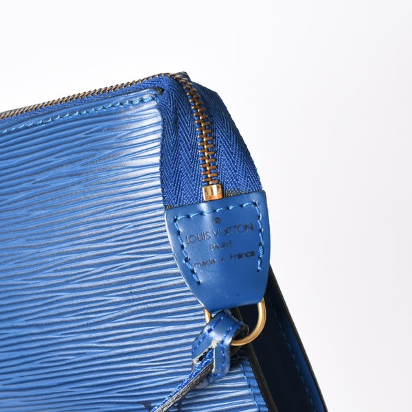 Very Good Condition LOUIS VUITTON Pochette Accessoire One Shoulder Bag M52945 Epi Leather Blue Used 4a006075