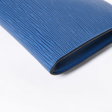 Load the image into the gallery viewer. 極美品 LOUIS VUITTON ルイヴィトン ポシェット アクセソワール ワンショルダーバッグ M52945 エピ レザー ブルー 中古 4a006075