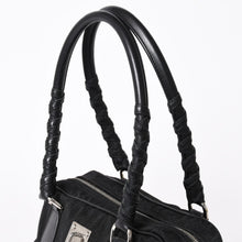Load the image into the gallery viewer. 極美品 Christian Dior クリスチャンディオール ラブリー ハンドバッグ 02-BO-0097 トロッター ブラック ガリアーノ期 中古 4a006210