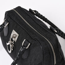 Load the image into the gallery viewer. 極美品 Christian Dior クリスチャンディオール ラブリー ハンドバッグ 02-BO-0097 トロッター ブラック ガリアーノ期 中古 4a006210