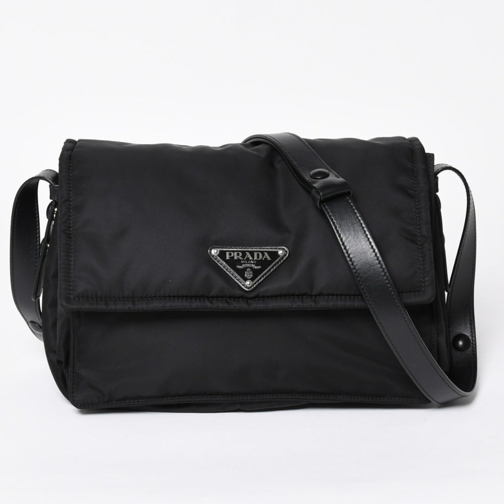 極美品 PRADA プラダ ポコノ ショルダーバッグ トライアングルロゴ 三角ロゴ ナイロン ブラック シルバー金具 中古 4a006214