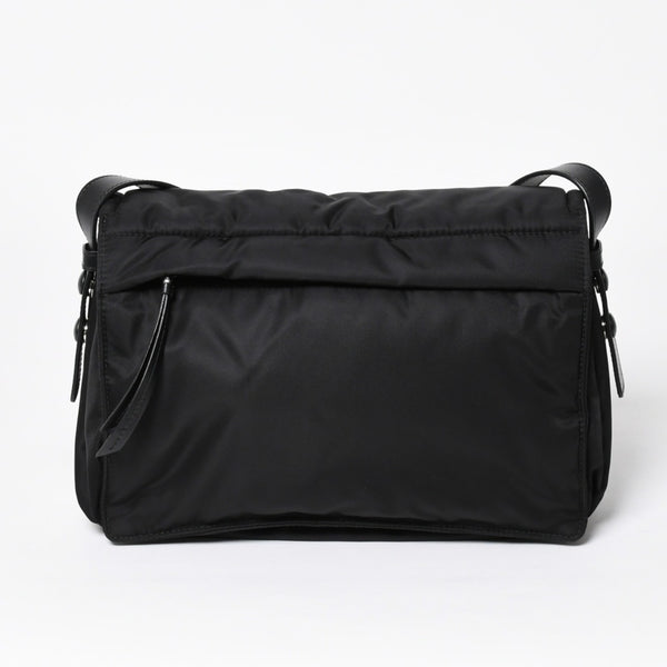 極美品 PRADA プラダ ポコノ ショルダーバッグ トライアングルロゴ 三角ロゴ ナイロン ブラック シルバー金具 中古 4a006214