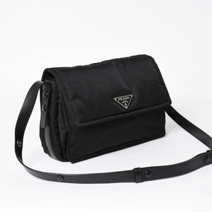 極美品 PRADA プラダ ポコノ ショルダーバッグ トライアングルロゴ 三角ロゴ ナイロン ブラック シルバー金具 中古 4a006214