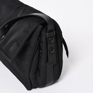 極美品 PRADA プラダ ポコノ ショルダーバッグ トライアングルロゴ 三角ロゴ ナイロン ブラック シルバー金具 中古 4a006214