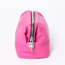 将图片加载到图库查看器中。 CHROME HEARTS クロムハーツ COSMETIC POUCH コスメティック ポーチ CHプラスパッチ 1パッチ ダガー シルバー925 美品 中古 4a006262